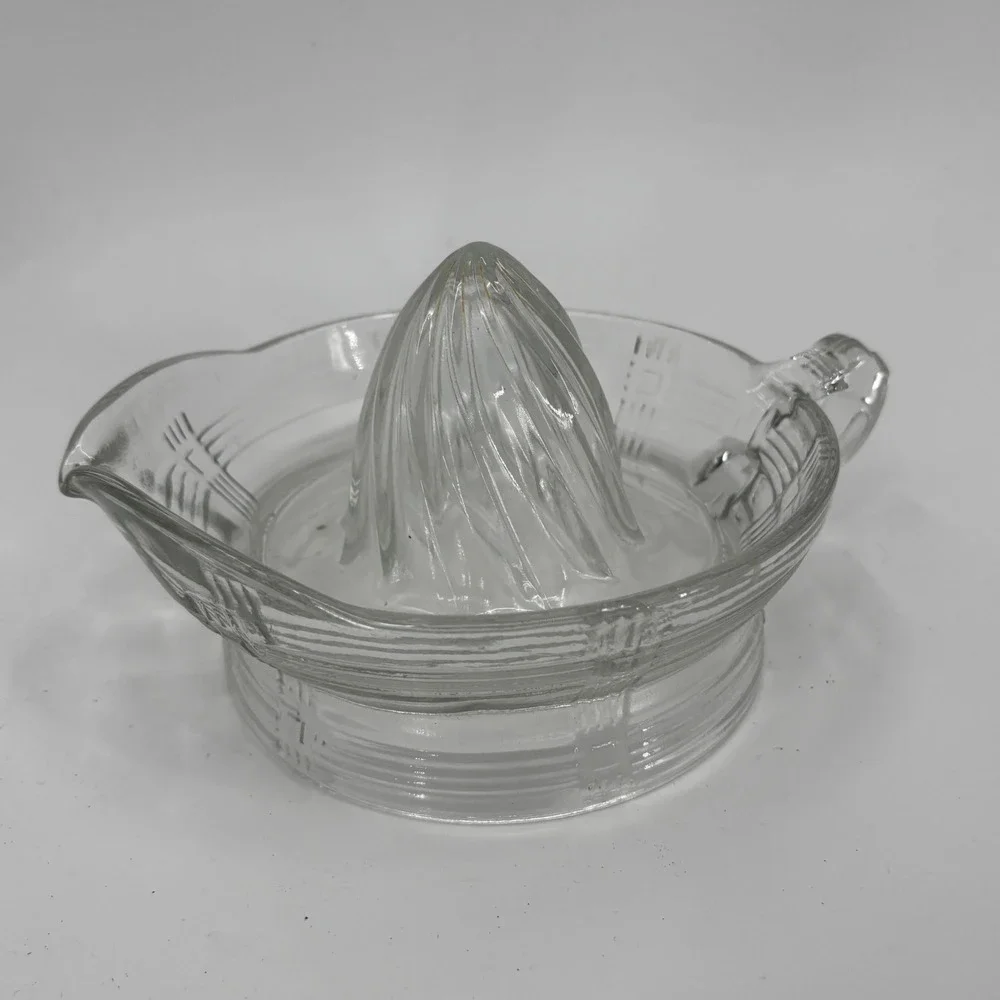 Vintage Clear Glass Citrus Juicer Reamer with Handle and Pour Spout Art Deco